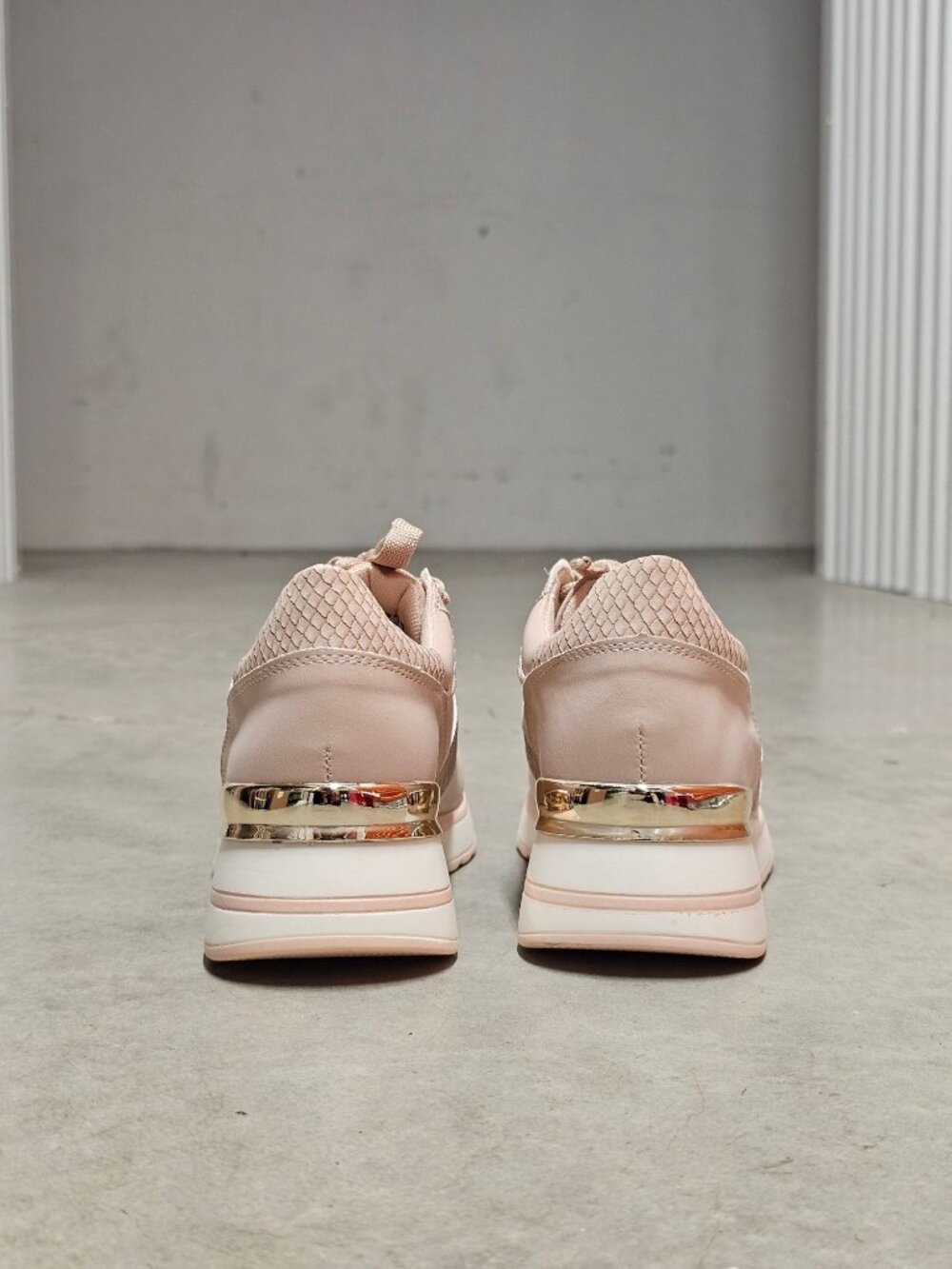 Blush Pink Womens Sneakers With Mesh Paneling & Gold Heel Accent - Picture 5 of 14
